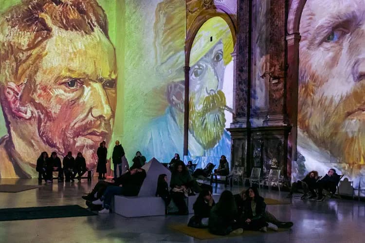 Van Gogh : The Immersive Experience – Une sortie en famille incontournable à Lyon