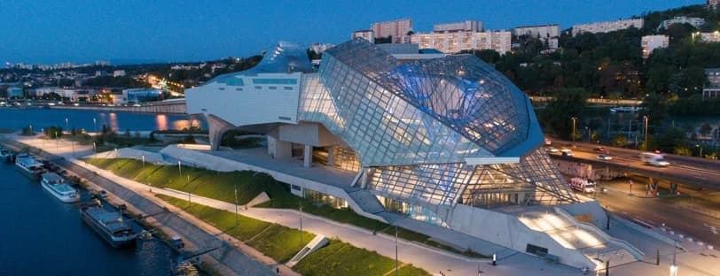 Le Musée des Confluences à Lyon : une fenêtre sur le monde